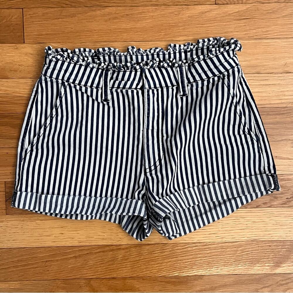 Forever 21 Ruffle Trim Striped Shorts - Size 26